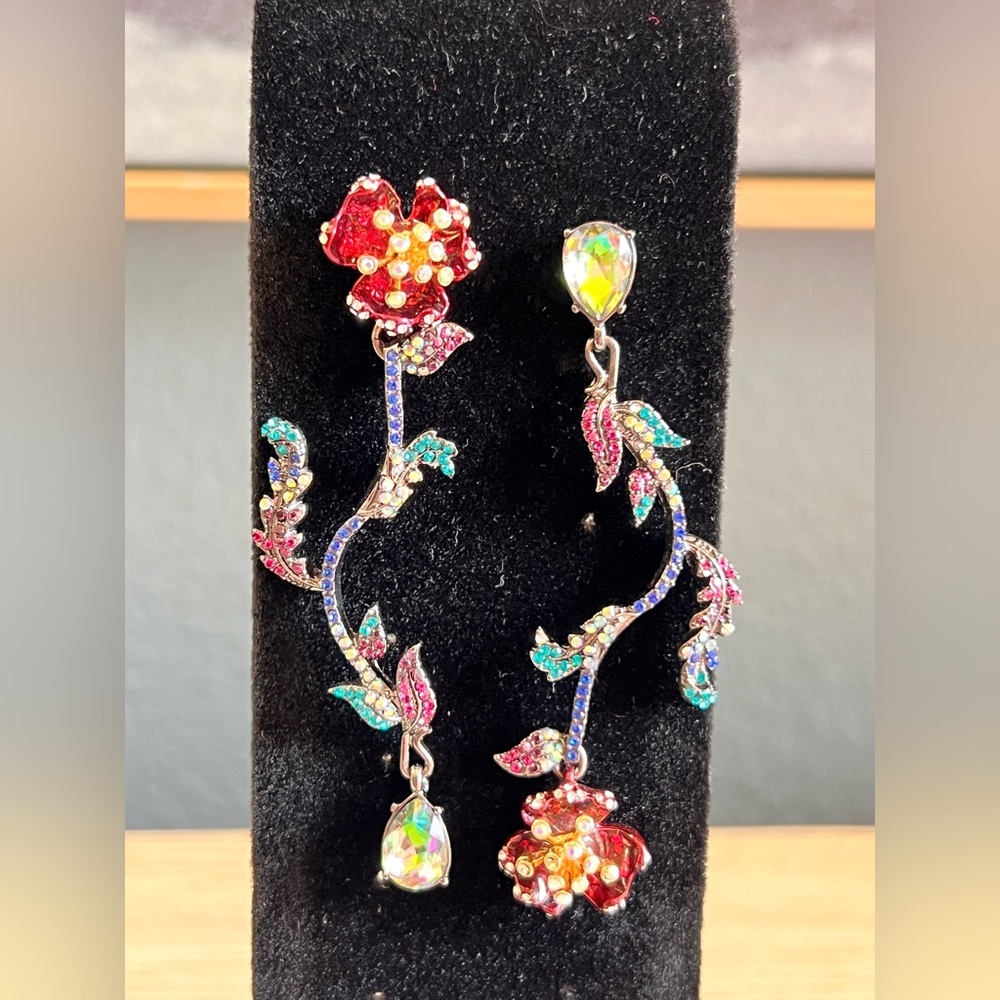Floral Drop Earrings with Multicolor Crystals - Picture 1 of 3